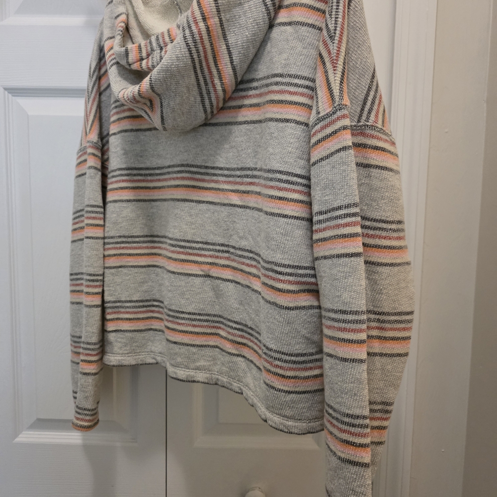 Striped Hooded Cropped Sweater - Gray with Coral Stripes - Picture 5 of 6